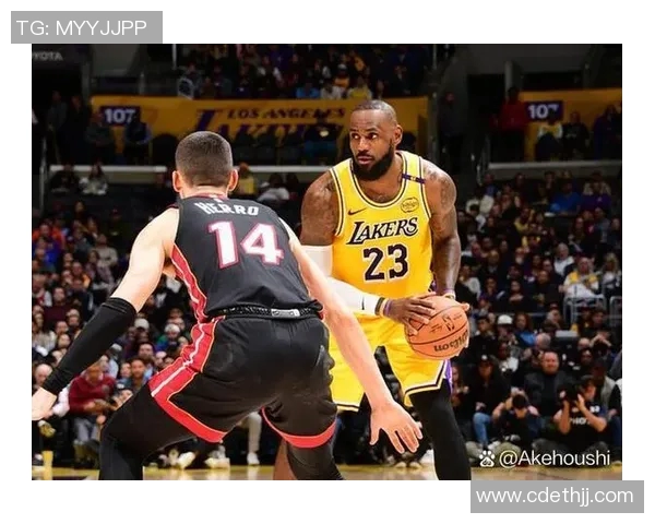 中国篮球对阵热火的精彩对决分析与赛后点评