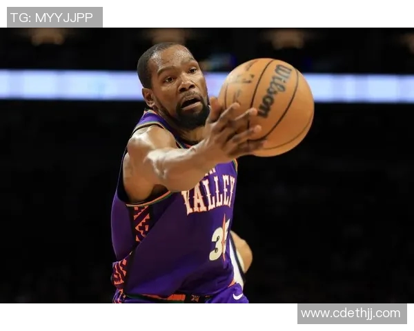 塔里伊森的篮球之路：从新秀到明星的成长历程与挑战