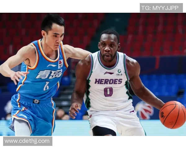 基尔主场迎战凯泽斯劳奋力争胜全力争夺积分榜优势