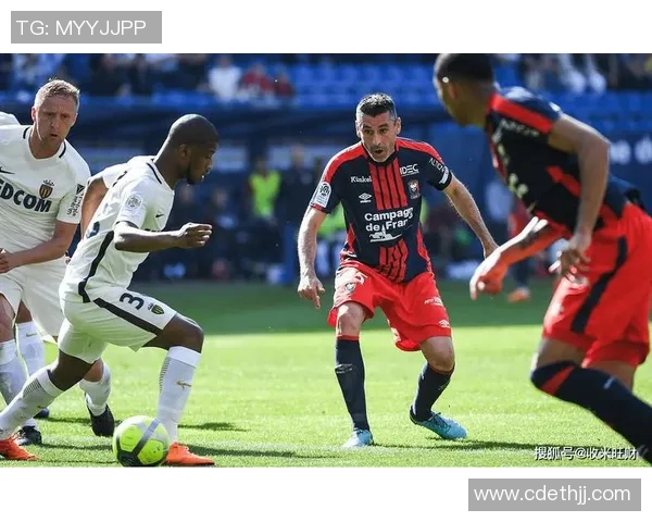 法乙激战索肖主场迎战梅斯双方争夺关键积分之战