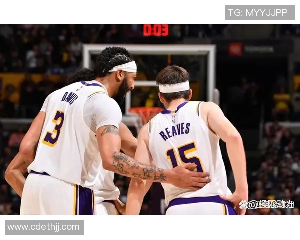 2008年NBA湖人队与国王队激战回顾精彩瞬间与精彩表现分析 2008年NBA湖人队与国王队激战回顾精彩瞬间与精彩表现分析