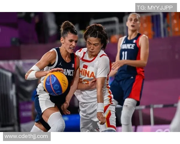 中国与法国三对三篮球对决精彩纷呈谁能在赛场上笑到最后 中国与法国三对三篮球对决精彩纷呈谁能在赛场上笑到最后