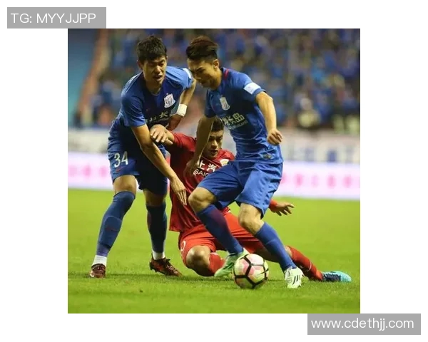 上港与智诚激战正酣PpTv全程直播精彩赛事不容错过 上港与智诚激战正酣PpTv全程直播精彩赛事不容错过