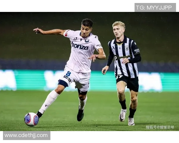 墨尔本胜利与纽卡斯尔精彩对决直播全程回顾与分析