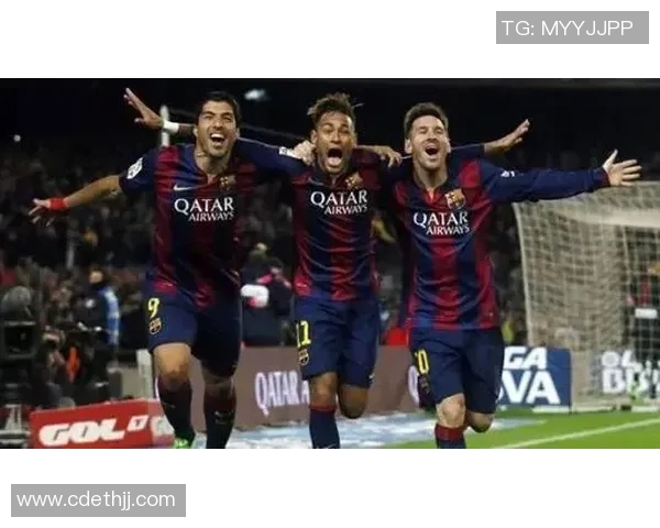 库尔图瓦：守门员之王的传奇之路与足球生涯的辉煌成就