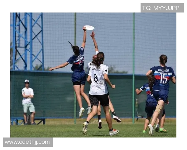 杭州飞盘队在极限运动会中的精彩表现与节奏分析